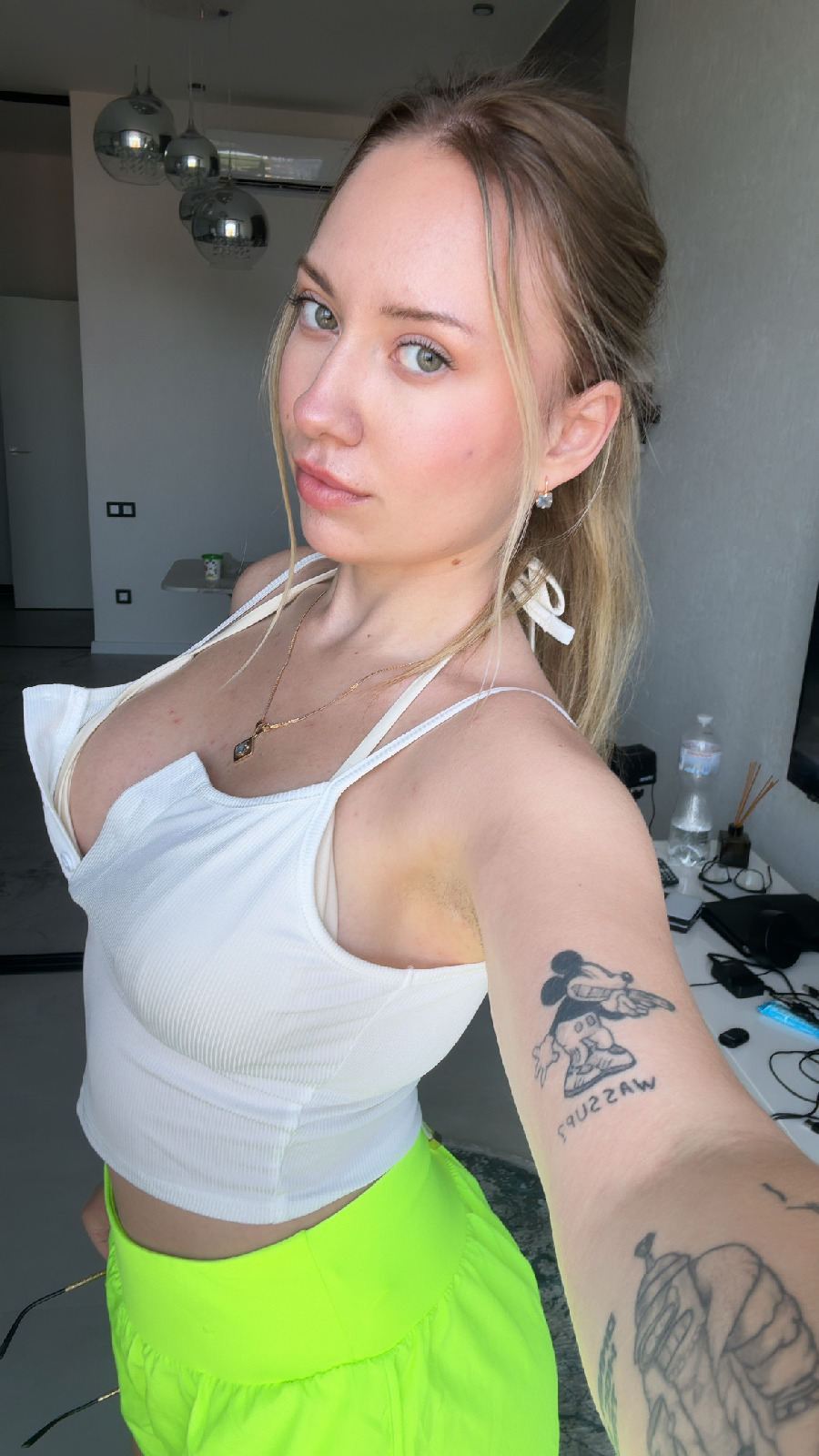 KateV in her underwear in Samarinda